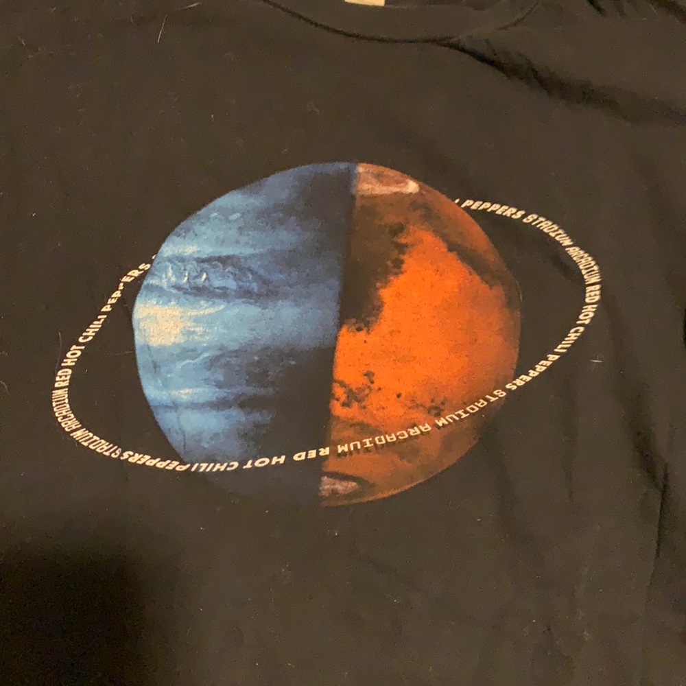 Red hot chili peppers concert tour t shirt